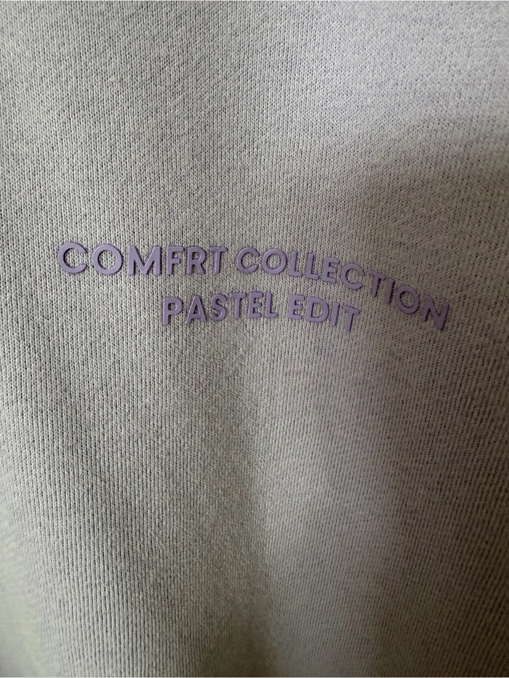 Pastel Edit Comfrt Collection Pullover - Picture 4 of 6